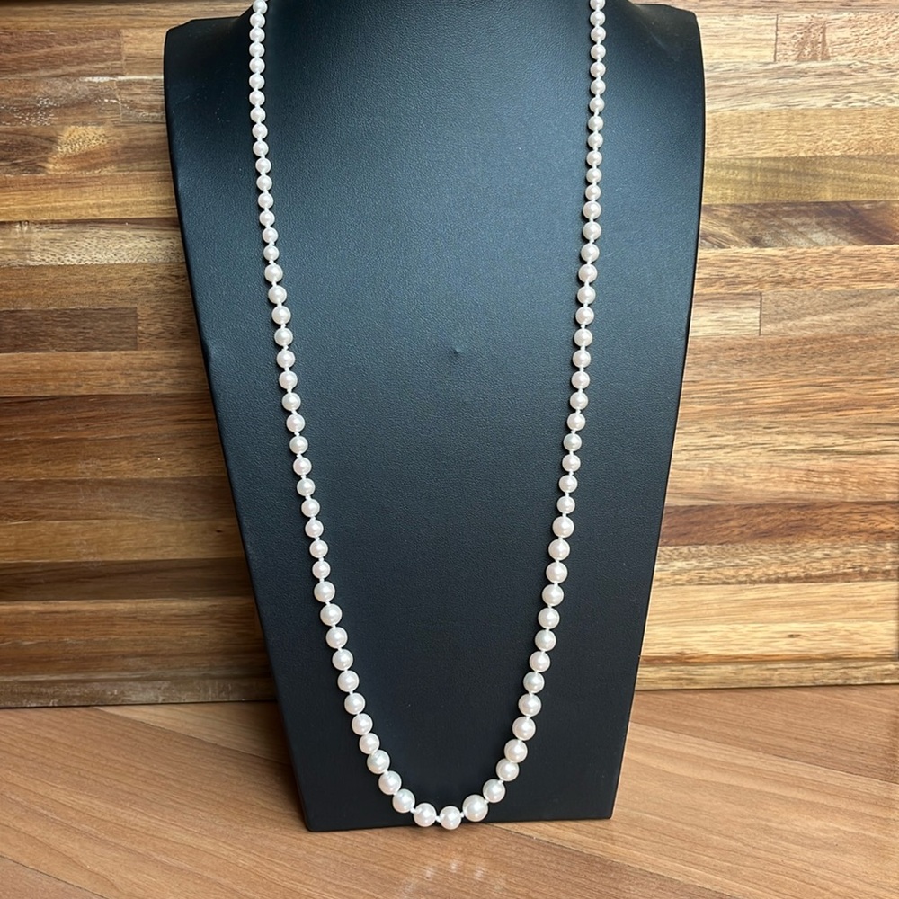 Vintage JAPAN signed faux pearl necklace